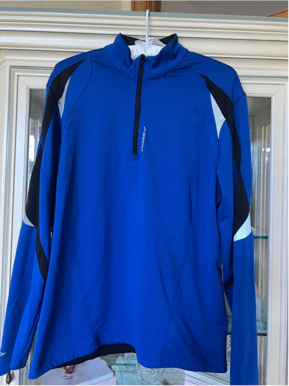 Men's Brooks Blue & Black 1/4 Zip Sweatshirt XL